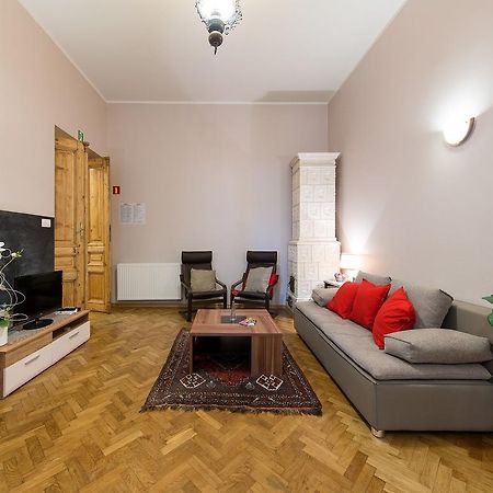 5 Bedroom Family Apartment Krakow Oda fotoğraf