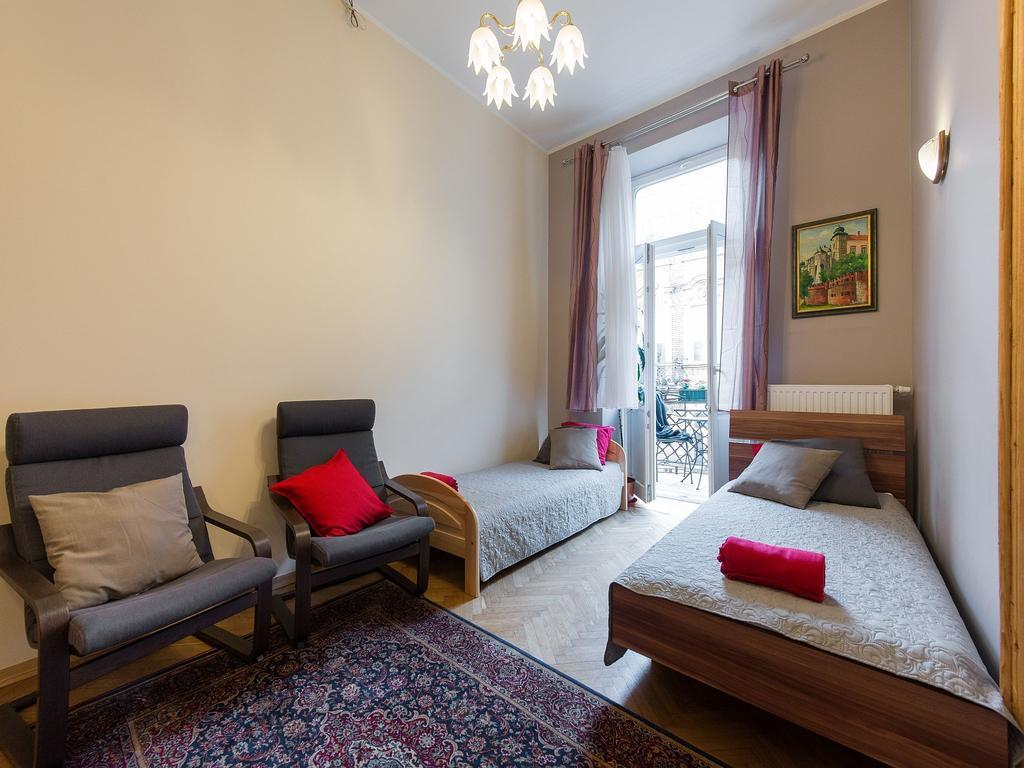 5 Bedroom Family Apartment Krakow Oda fotoğraf